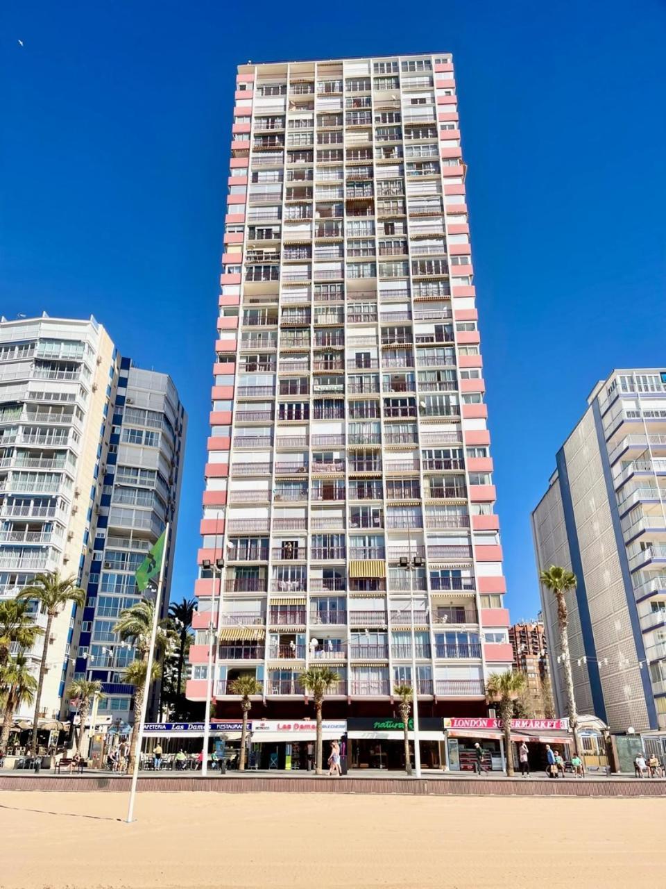 Las Damas - Aloturin Benidorm Buitenkant foto
