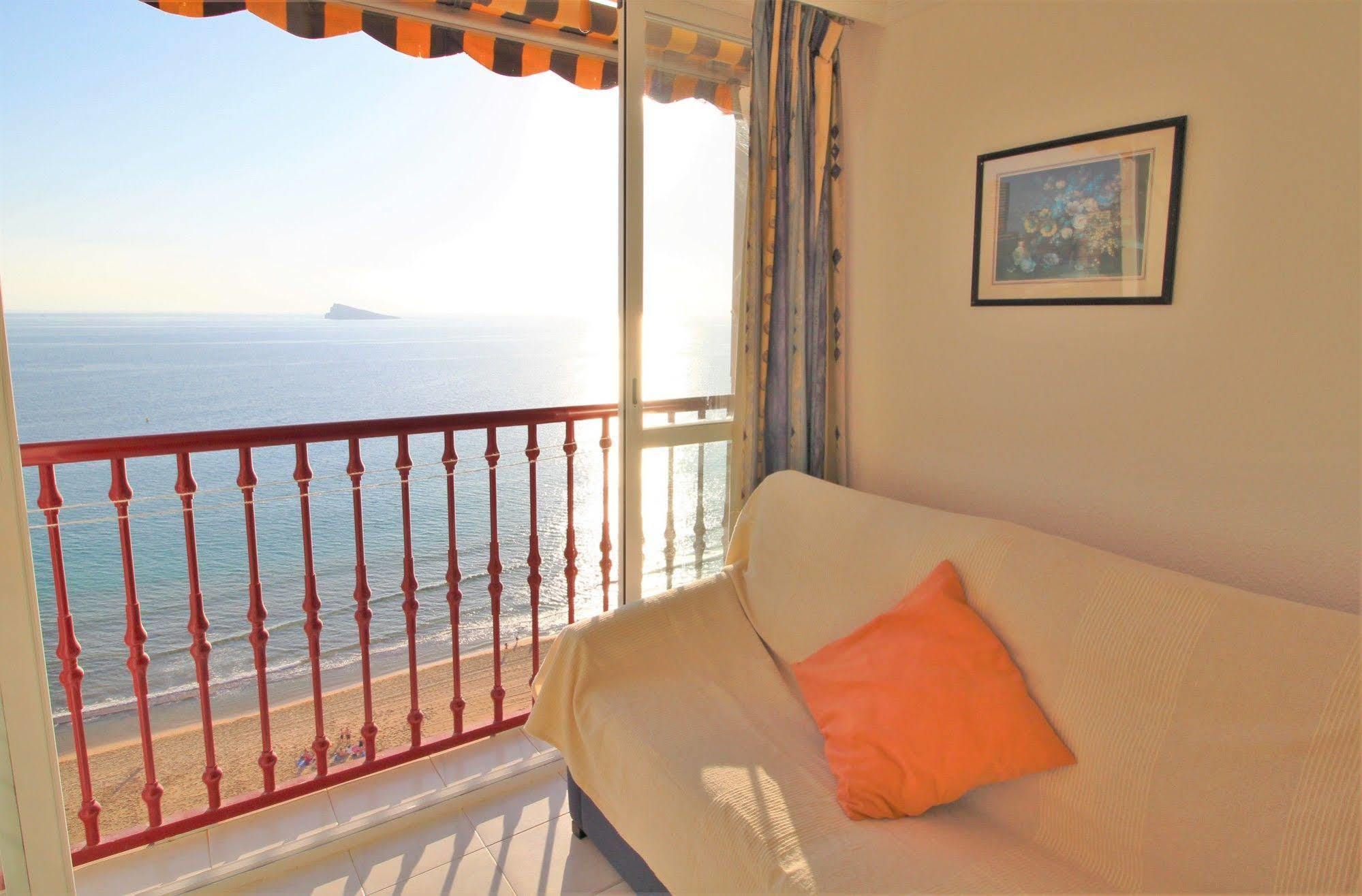 Las Damas - Aloturin Benidorm Buitenkant foto